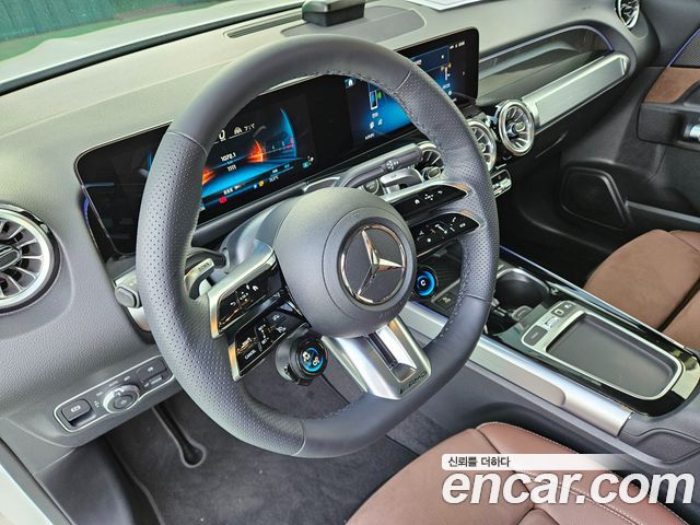 Mercedes-Benz GLB-Class X247 AMG GLB35 4MATIC - фото 4