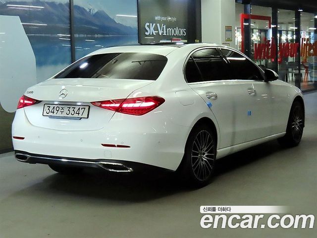 Mercedes-Benz C-Class W206 C200 Avantgarde - фото 3