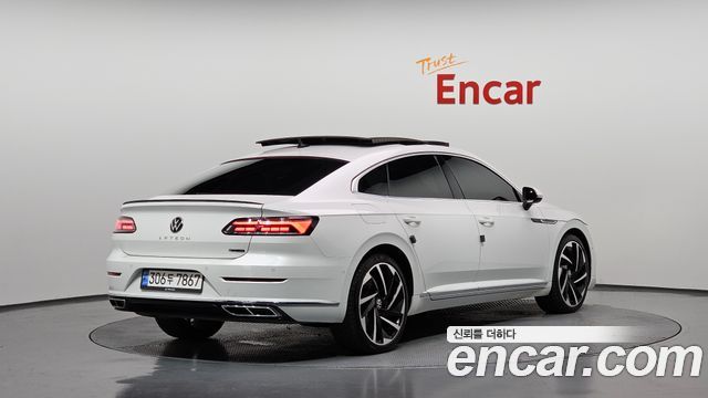 Volkswagen Arteon 2.0 TDI R-LIINE 4Motion - фото 1