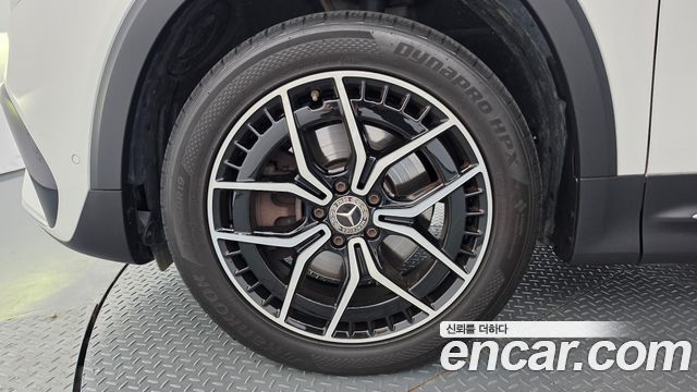Mercedes-Benz EQB X243 EQB300 4MATIC AMG Line - фото 4