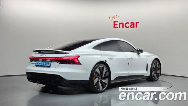Audi e-Tron GT GT quattro Premium - фото 1