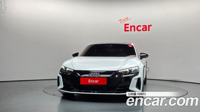 Audi e-Tron GT GT quattro Premium - фото 2