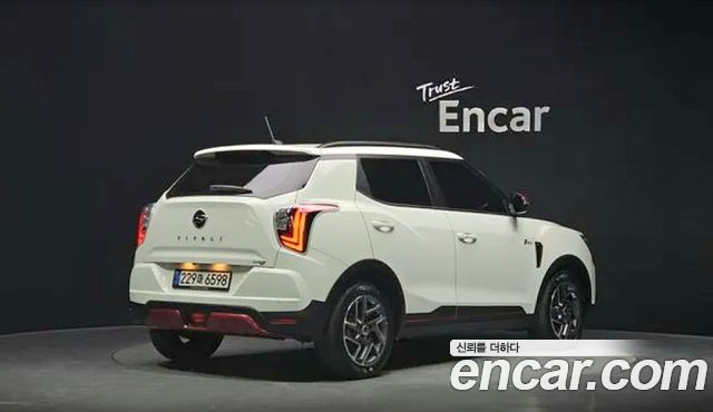 SsangYong Tivoli Gasoline 1.5 2WD R-PLUS White - фото 2