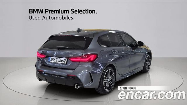 BMW 1 Series F40 120i M Sports - фото 1