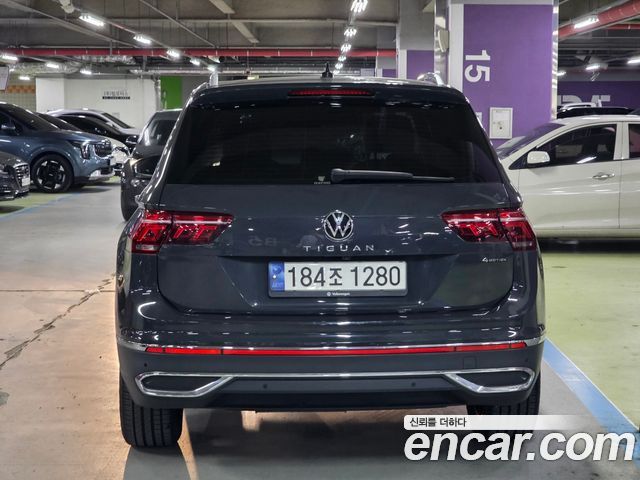 Volkswagen Tiguan 2-го поколения 2.0 TDI 4Motion Prestige - фото 3