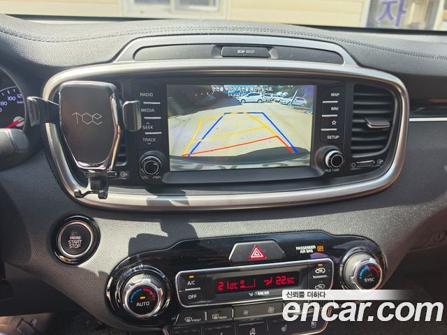 Kia Sorento New Diesel 2.0 2WD Noblesse - фото 4