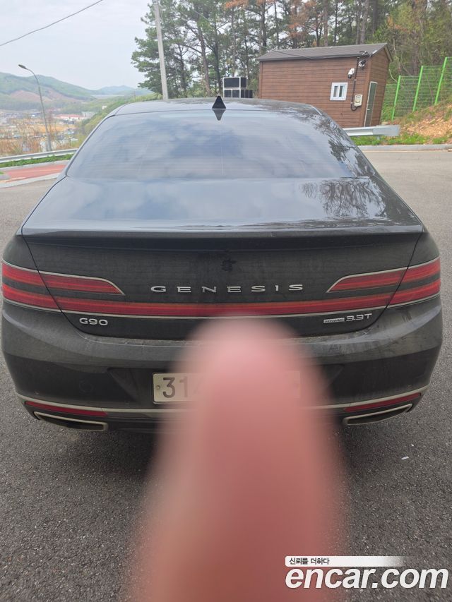 Genesis G90 3.3 T Luxury - фото 1