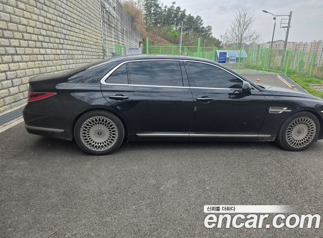 Genesis G90 3.3 T Luxury - фото 2
