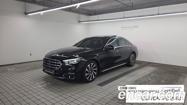 Mercedes-Benz E-Class W214 E300 4MATIC Exclusive - фото 0