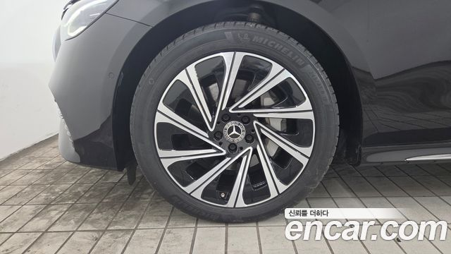 Mercedes-Benz E-Class W214 E300 4MATIC Exclusive - фото 4