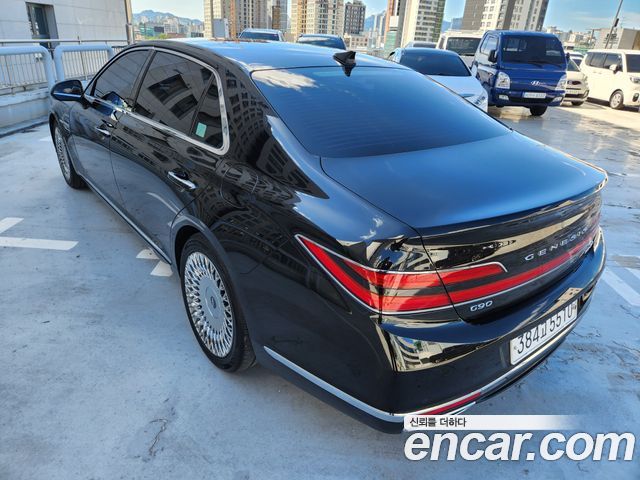 Genesis G90 3.8 AWD Premium Luxury - фото 1