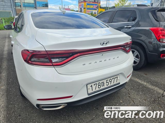 Hyundai Grandeur IG, гибрид Exclusive Special - фото 3