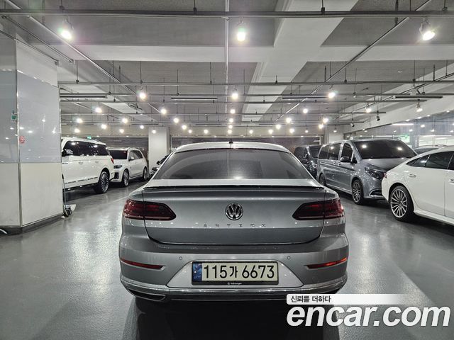 Volkswagen Arteon 2.0 TDI Premium - фото 2