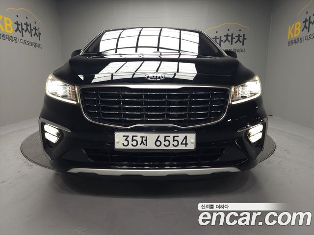 Kia Carnival New 9-Seater Luxury - фото 3