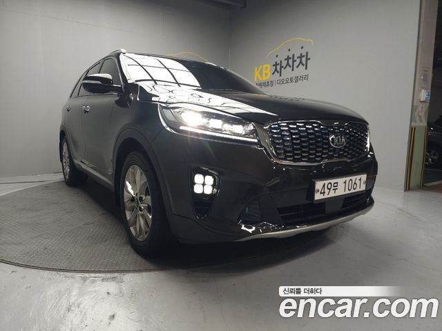 Kia Sorento New Diesel 2.2 2WD Noblesse Special - фото 1
