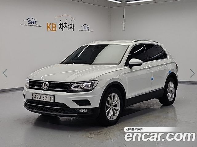 Volkswagen Tiguan 2-го поколения 2.0 TDI Premium - фото 0