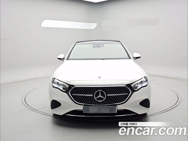 Mercedes-Benz E-Class W214 E200 Avantgarde - фото 0