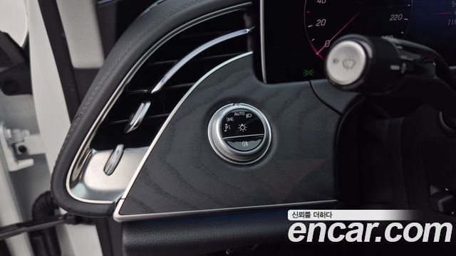 Mercedes-Benz E-Class W214 E200 Avantgarde - фото 2