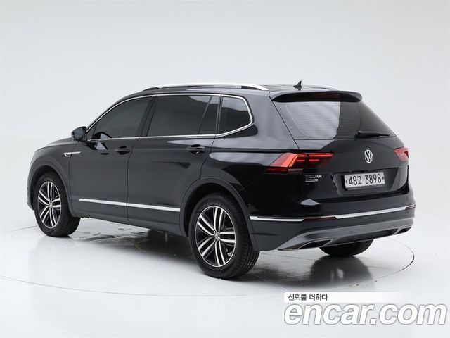 Volkswagen Tiguan Allspace 2.0 TDI Prestige - фото 3
