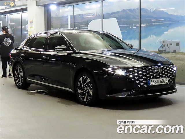 Hyundai Grandeur New IG, гибрид Premium - фото 0