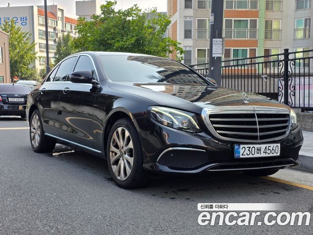 Mercedes-Benz E-Class W213 E220d 4MATIC Exclusive - фото 2