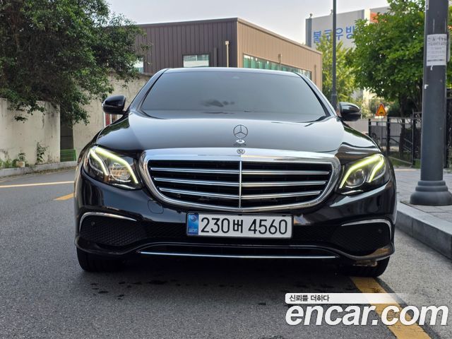 Mercedes-Benz E-Class W213 E220d 4MATIC Exclusive - фото 4