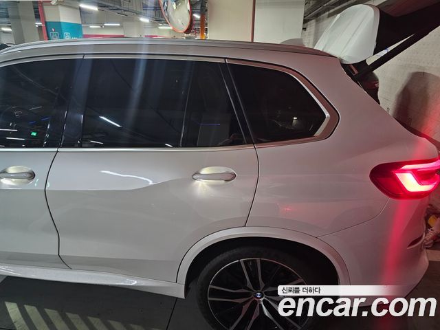 BMW X5 G05 xDrive 40i M sports Onlie Exclusive Edition - фото 2