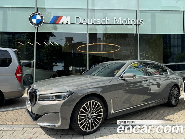 BMW 7 Series G11 730d xDrive Design Pure Excellence - фото 2