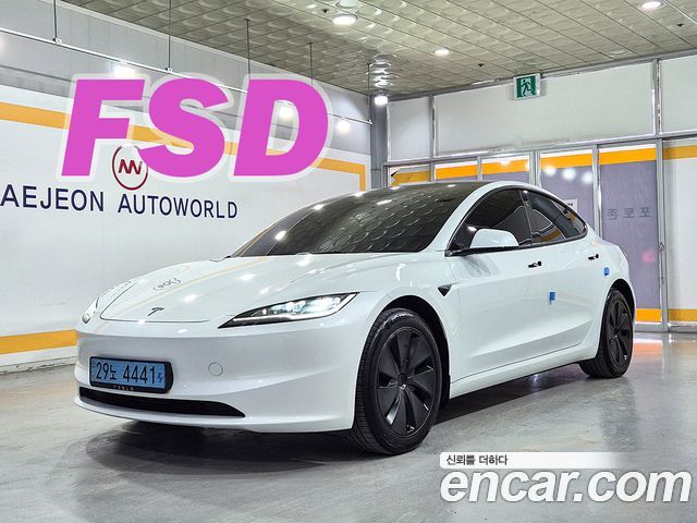 Tesla Model 3 Long Range AWD - фото 0