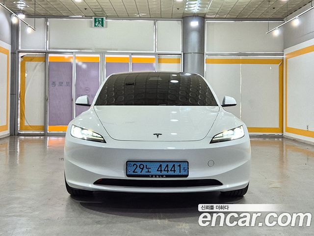 Tesla Model 3 Long Range AWD - фото 2