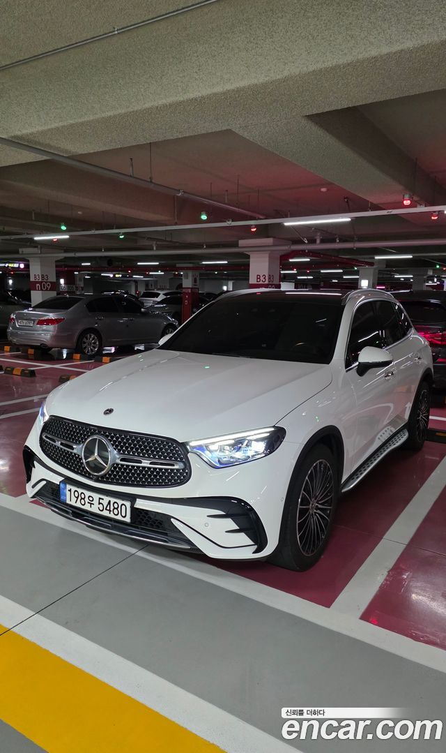 Mercedes-Benz GLC-Class X254 GLC300 4MATIC AMG Line - фото 0