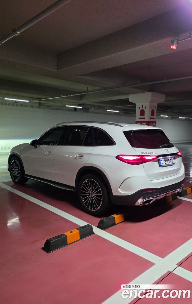 Mercedes-Benz GLC-Class X254 GLC300 4MATIC AMG Line - фото 3