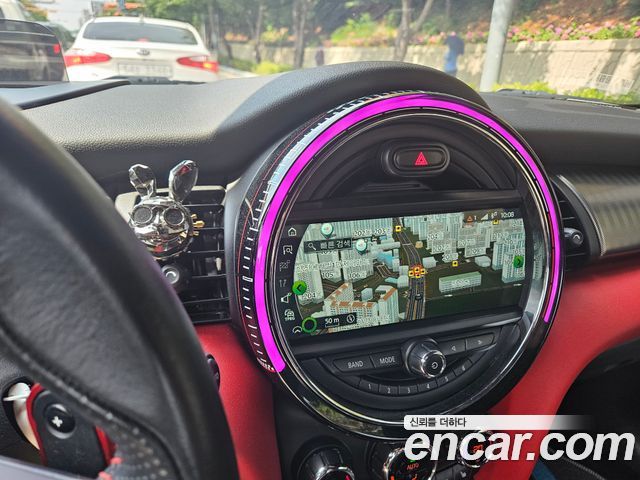 Mini Cooper Convertible S JCW 3rd - фото 1