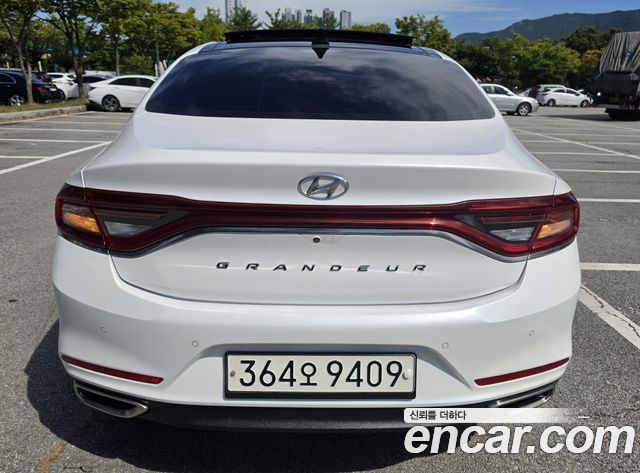 Hyundai Grandeur IG 3.0 LPi Exclusive (Rental Car) - фото 3