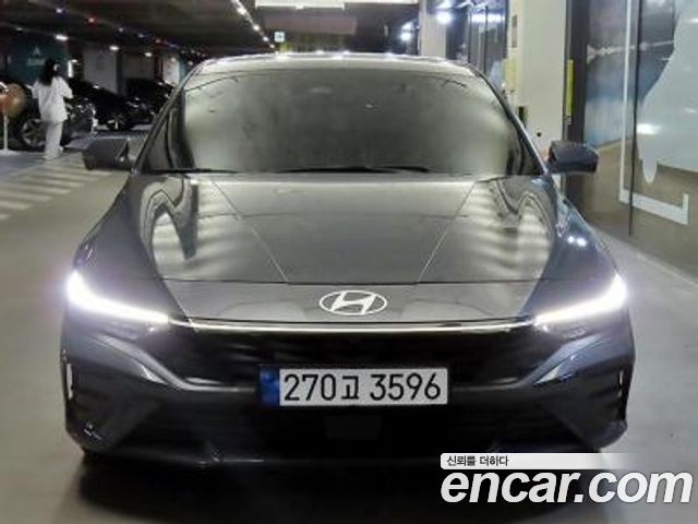 Hyundai Avante New CN7, гибрид Inspiration - фото 0