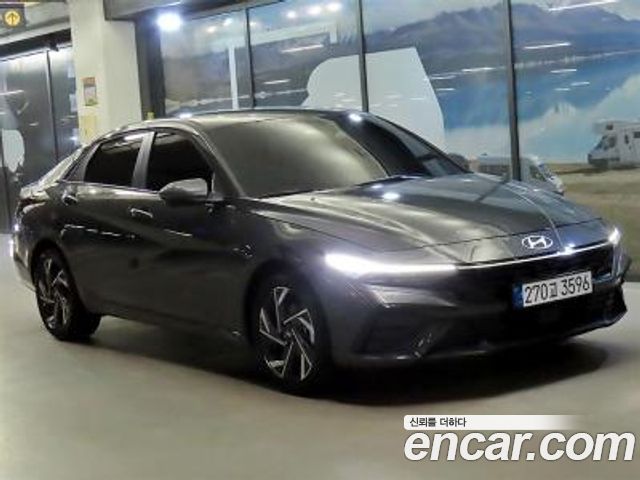 Hyundai Avante New CN7, гибрид Inspiration - фото 1
