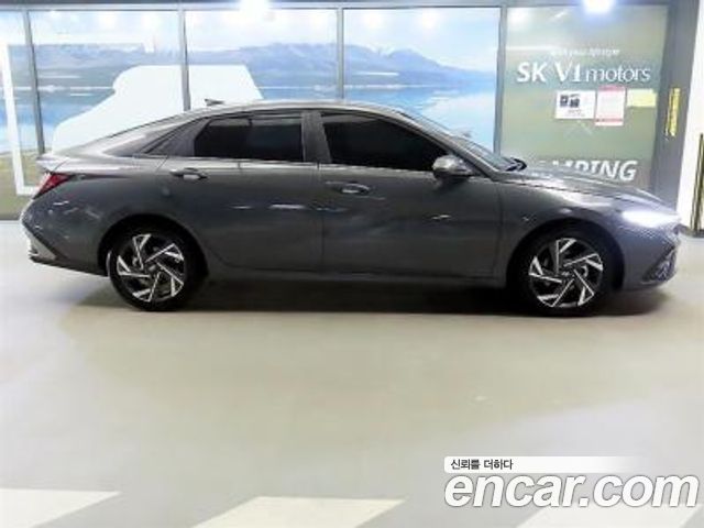 Hyundai Avante New CN7, гибрид Inspiration - фото 2