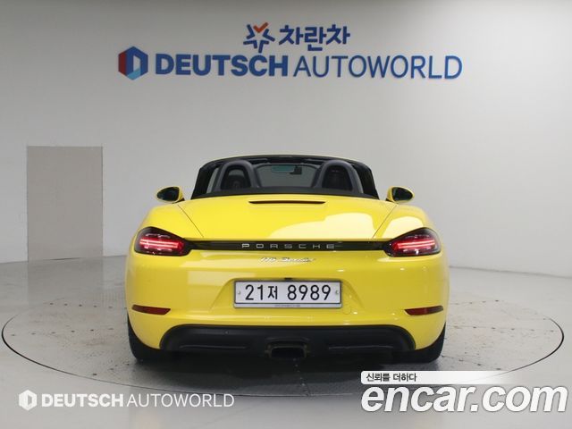 Porsche 718 Boxster 2.0 - фото 3