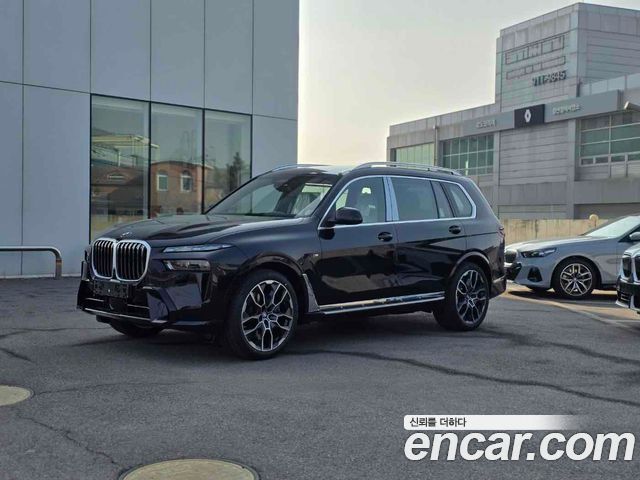 BMW X7 G07 xDrive 40d Design Pure Excellence 6-Seater - фото 1