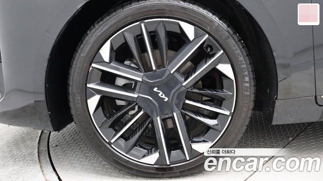 Kia K8 New, гибрид Signature - фото 4