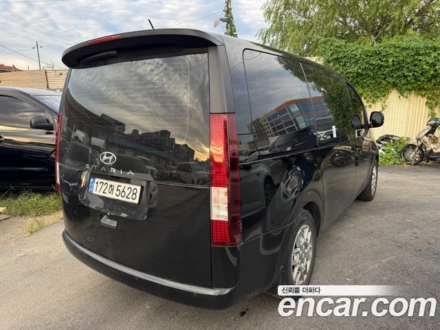 Hyundai Staria Tourer 9-Seater Modern - фото 3