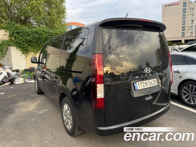 Hyundai Staria Tourer 9-Seater Modern - фото 4