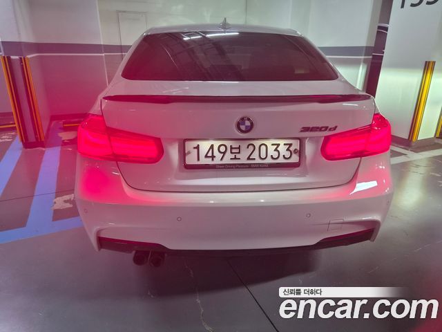 BMW 3 Series F30 320d M Sport - фото 1