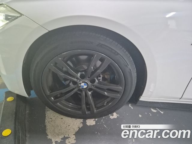 BMW 3 Series F30 320d M Sport - фото 4
