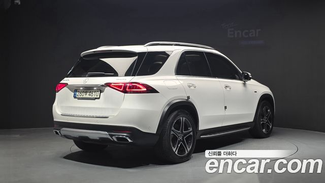 Mercedes-Benz GLE-Class W167 GLE350e 4MATIC - фото 1