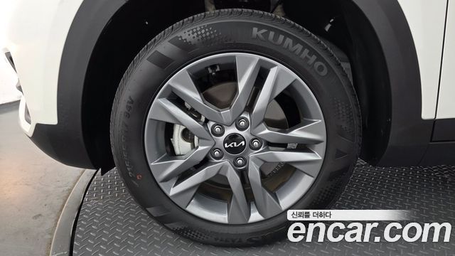Kia Seltos Gasoline 1.6 Turbo 4WD Prestige - фото 4