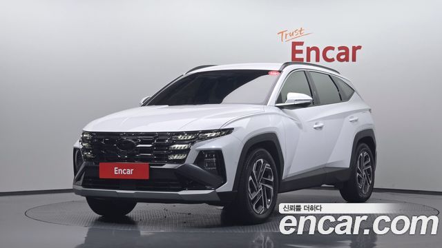 Hyundai Tucson New NX4, гибрид HEV 1.6 2WD Inspiration - фото 0