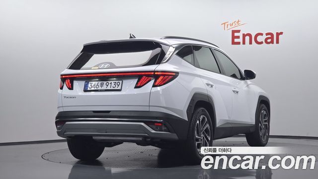 Hyundai Tucson New NX4, гибрид HEV 1.6 2WD Inspiration - фото 1