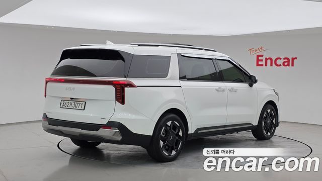Kia Carnival New 4-го поколения HEV 9seater Signature - фото 1