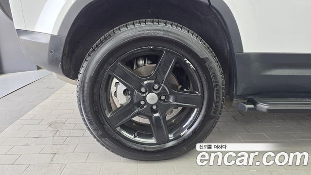 Land Rover Defender L663 110 D250 SE - фото 4